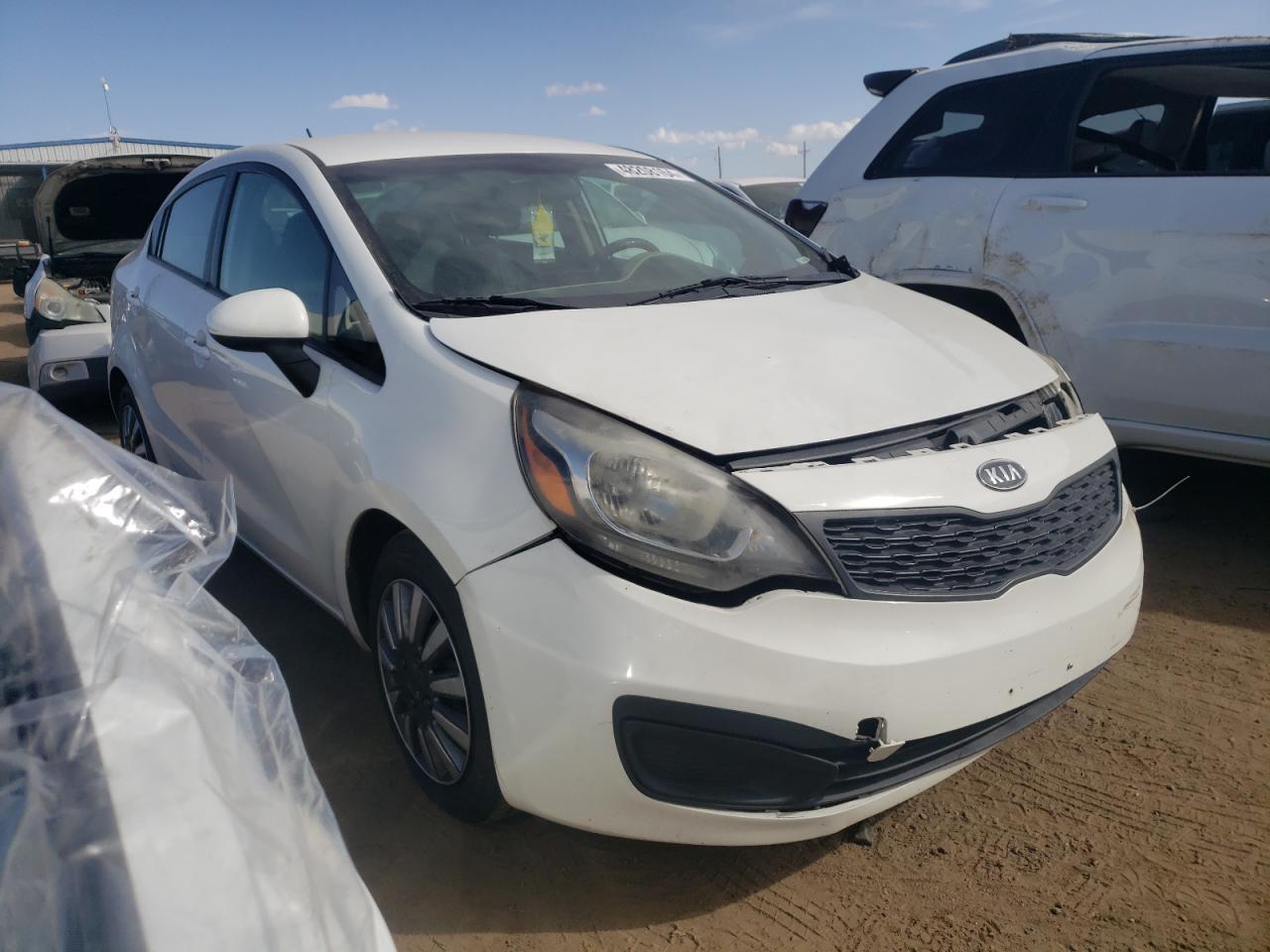 Photo 3 VIN: KNADM4A38D6124698 - KIA RIO 