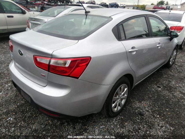 Photo 3 VIN: KNADM4A38E6388120 - KIA RIO 