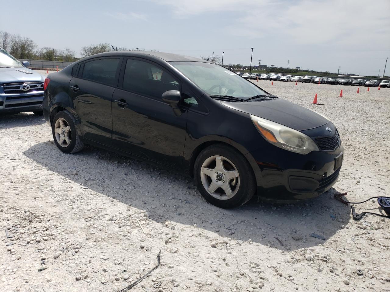 Photo 3 VIN: KNADM4A38F6467109 - KIA RIO 