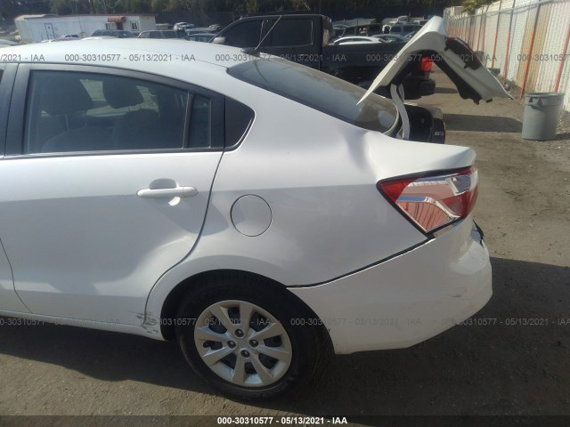 Photo 5 VIN: KNADM4A38F6485111 - KIA RIO 