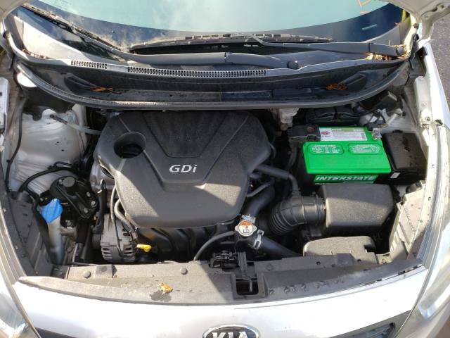 Photo 6 VIN: KNADM4A38F6489756 - KIA RIO LX 