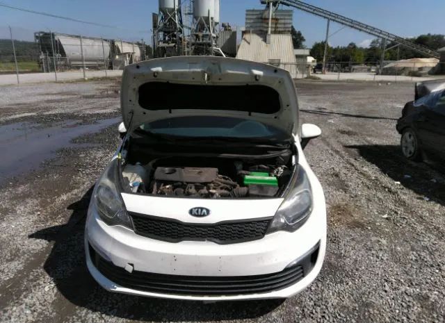 Photo 9 VIN: KNADM4A38G6536026 - KIA RIO 