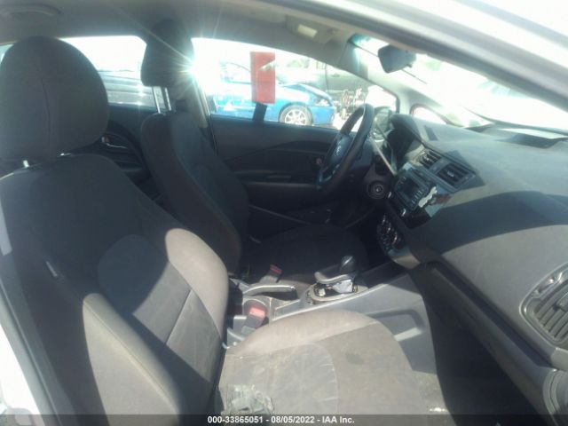 Photo 4 VIN: KNADM4A38G6565574 - KIA RIO 