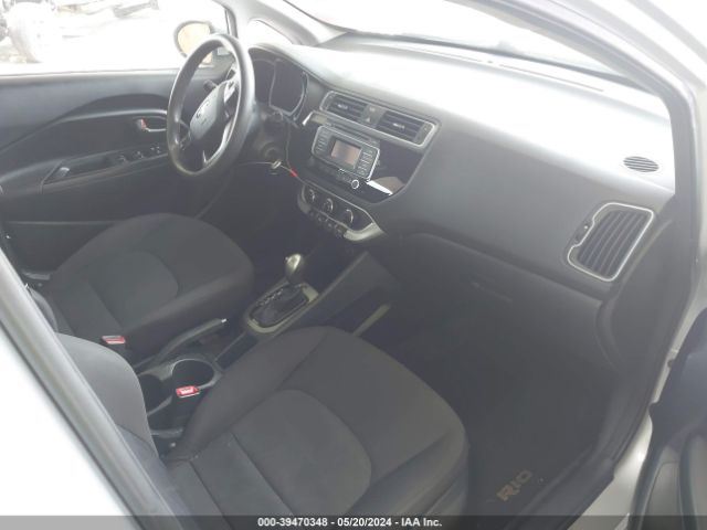 Photo 4 VIN: KNADM4A38G6575991 - KIA RIO 