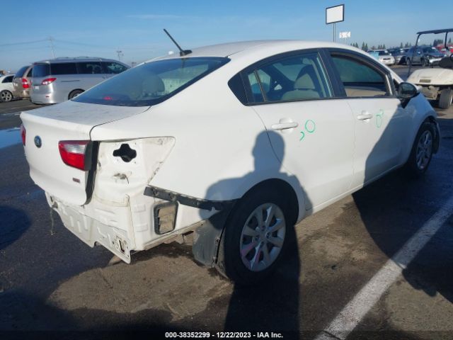 Photo 3 VIN: KNADM4A38G6692745 - KIA RIO 