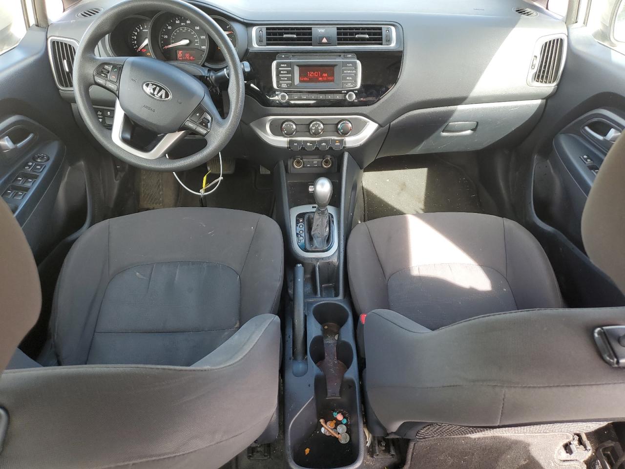 Photo 7 VIN: KNADM4A38H6015017 - KIA RIO 