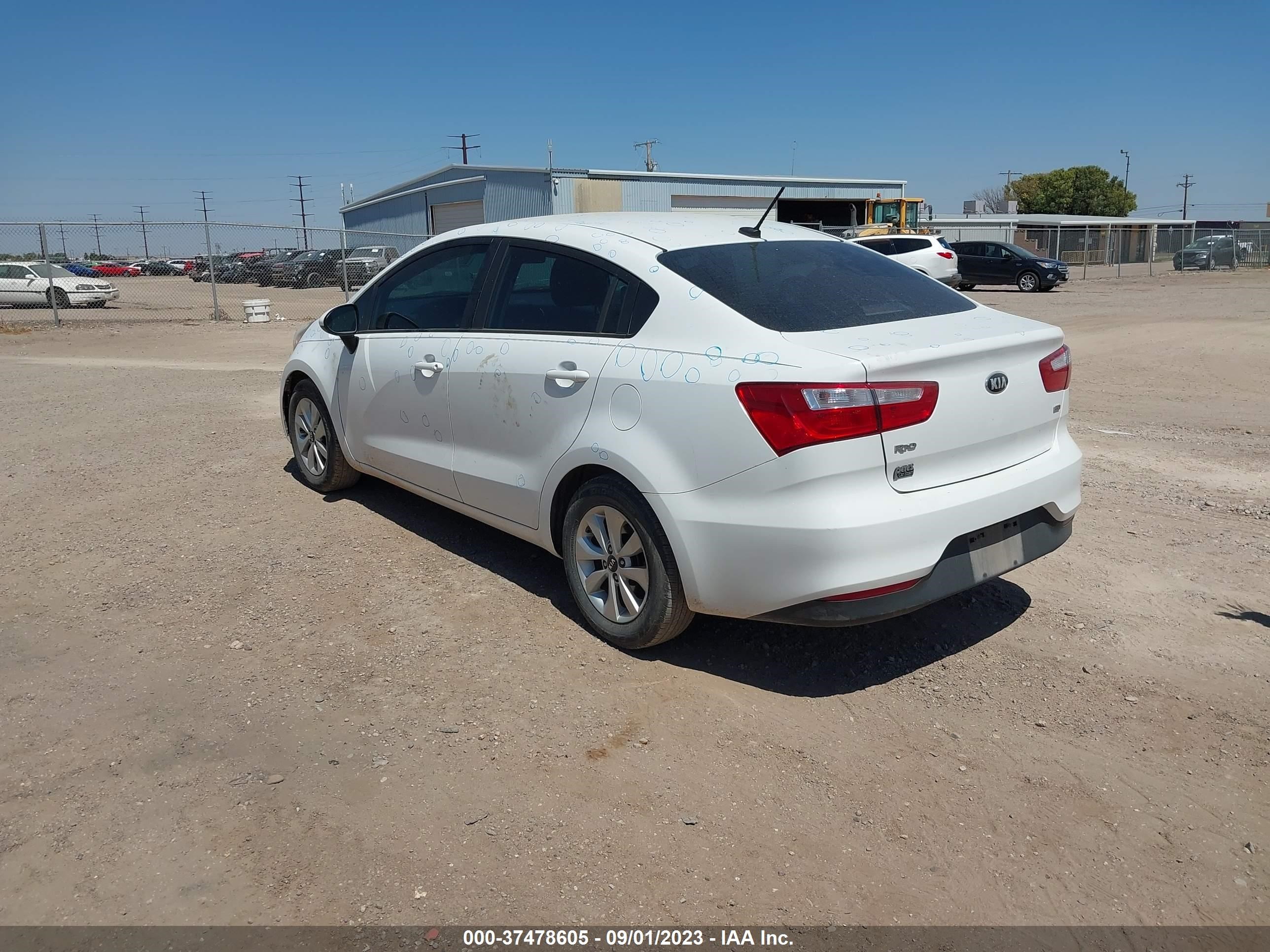 Photo 2 VIN: KNADM4A38H6071832 - KIA RIO 