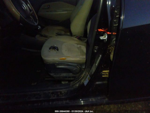 Photo 5 VIN: KNADM4A39D6155409 - KIA RIO 