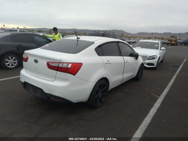 Photo 3 VIN: KNADM4A39E6358379 - KIA RIO 