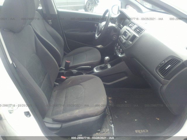 Photo 4 VIN: KNADM4A39E6390250 - KIA RIO 