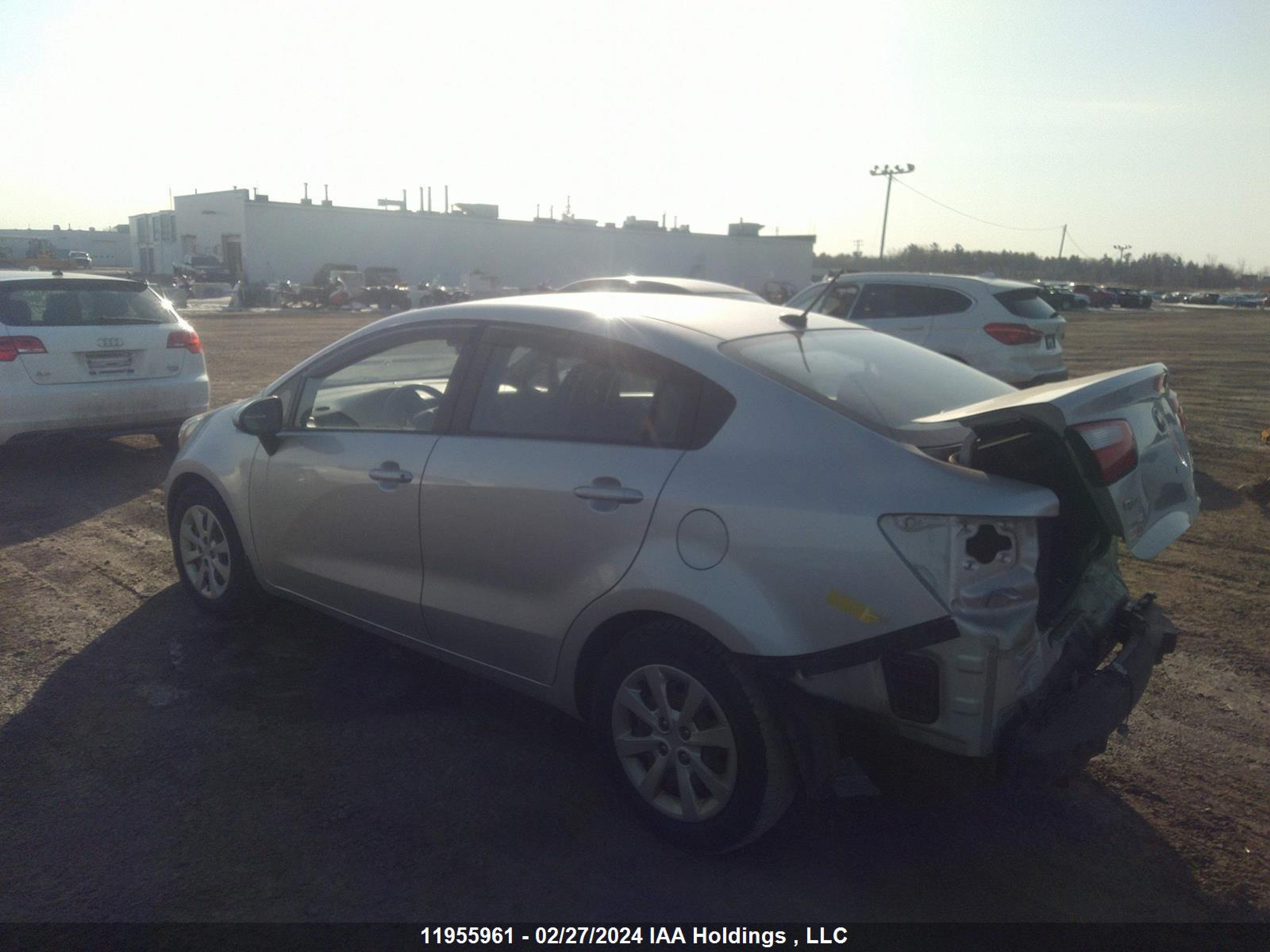 Photo 2 VIN: KNADM4A3XD6237164 - KIA RIO 