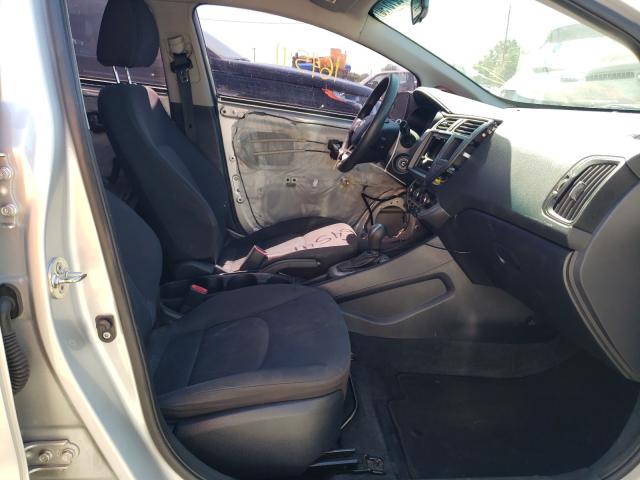 Photo 4 VIN: KNADM4A3XD6306595 - KIA RIO LX 