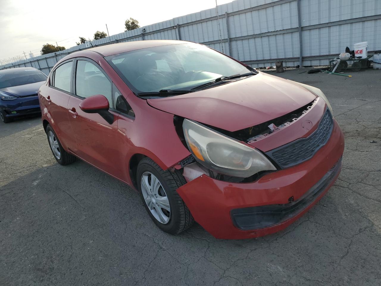 Photo 3 VIN: KNADM4A3XE6336066 - KIA RIO 