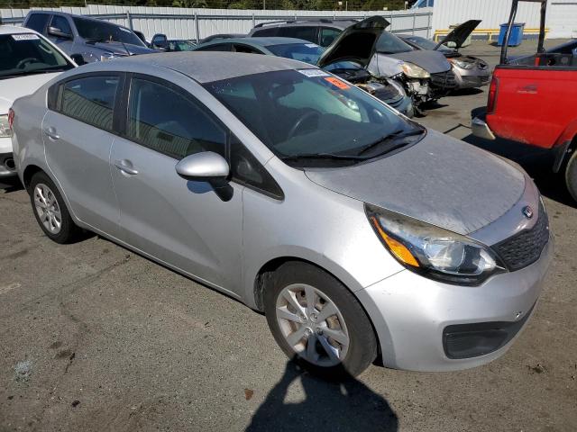 Photo 3 VIN: KNADM4A3XE6351022 - KIA RIO LX 