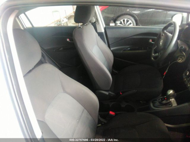 Photo 4 VIN: KNADM4A3XF6433740 - KIA RIO 