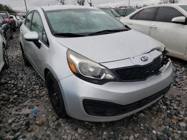 Photo 0 VIN: KNADM4A3XF6468682 - KIA RIO LX 