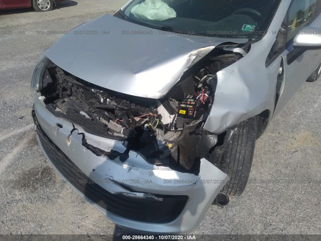 Photo 5 VIN: KNADM4A3XG6569237 - KIA RIO 