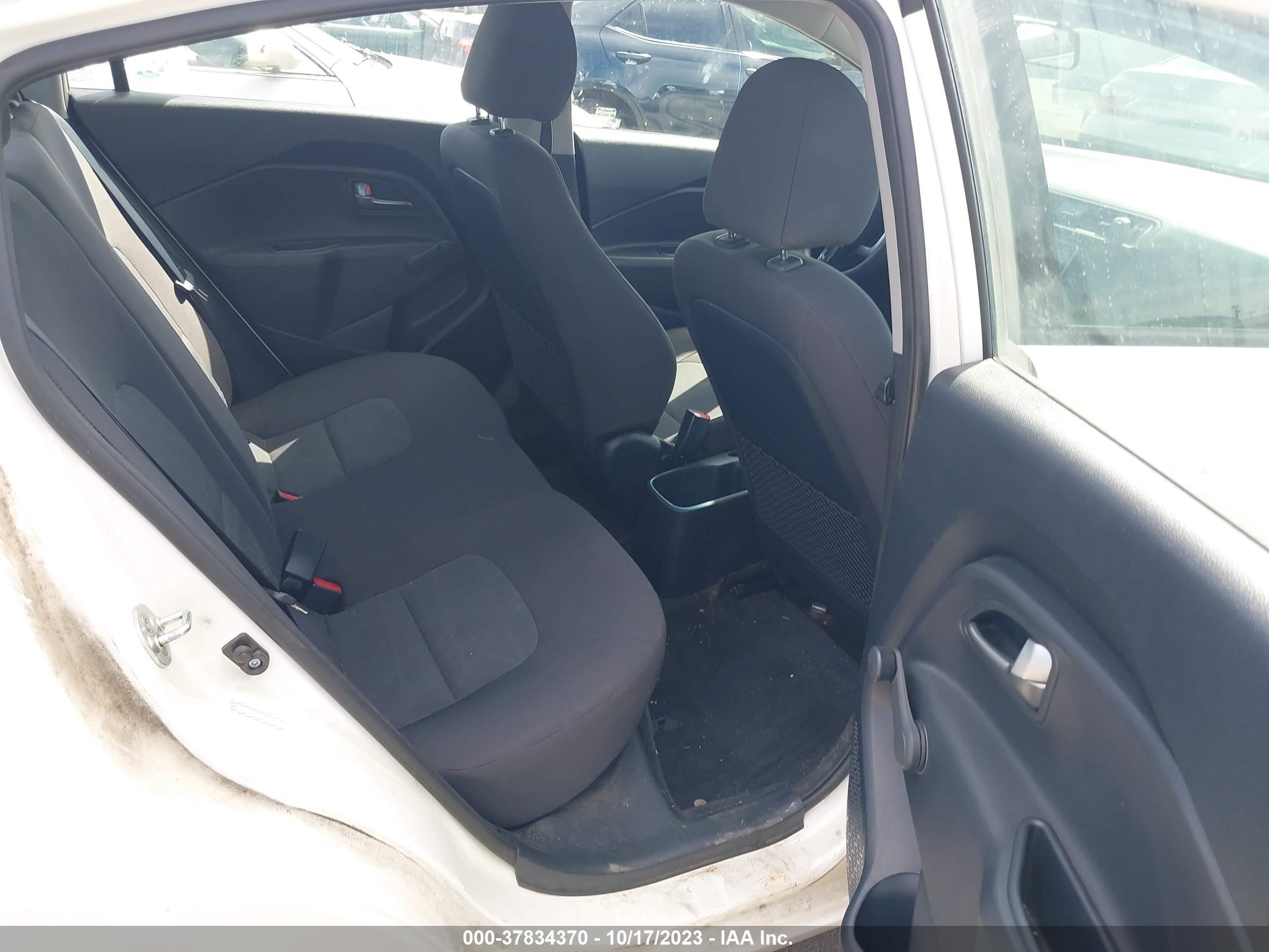 Photo 7 VIN: KNADM4A3XG6675185 - KIA RIO 