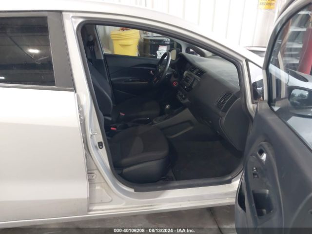 Photo 4 VIN: KNADM4A3XG6696490 - KIA RIO 