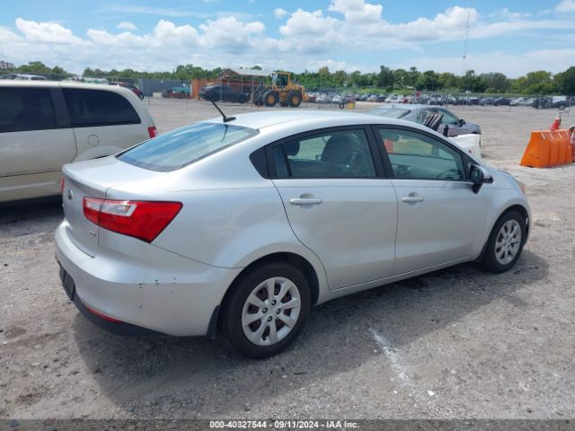 Photo 3 VIN: KNADM4A3XH6011440 - KIA RIO 