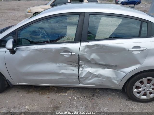 Photo 5 VIN: KNADM4A3XH6011440 - KIA RIO 