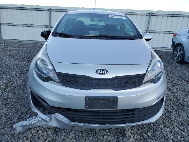 Photo 4 VIN: KNADM4A3XH6037875 - KIA RIO LX 