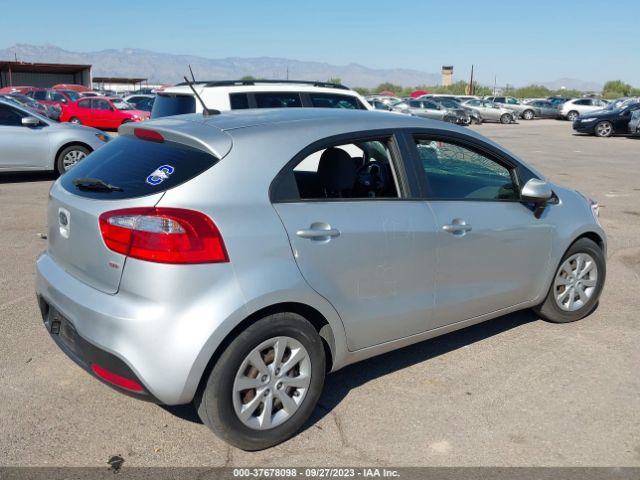 Photo 3 VIN: KNADM5A30C6067448 - KIA RIO5 