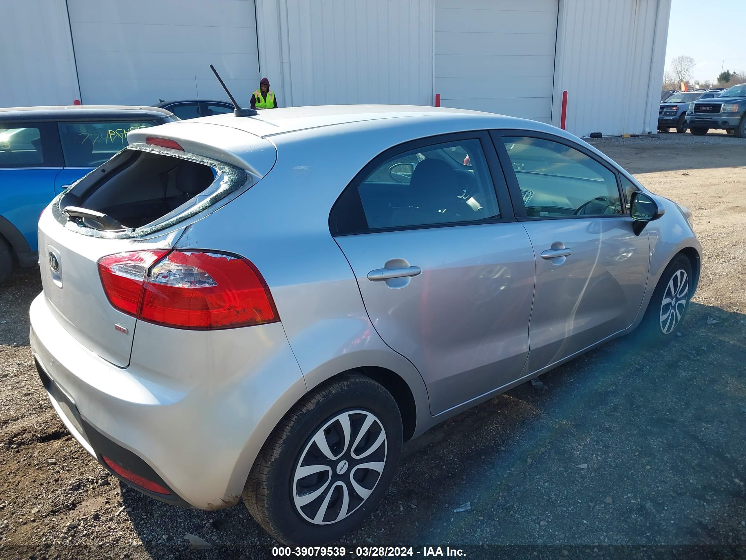 Photo 3 VIN: KNADM5A30F6501257 - KIA RIO 