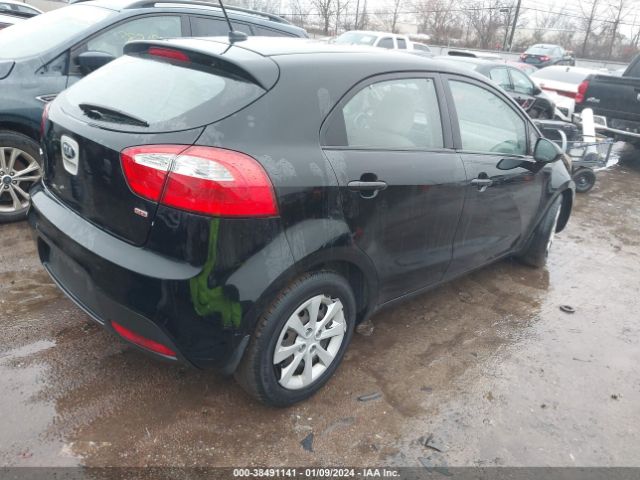 Photo 3 VIN: KNADM5A31C6092617 - KIA RIO5 