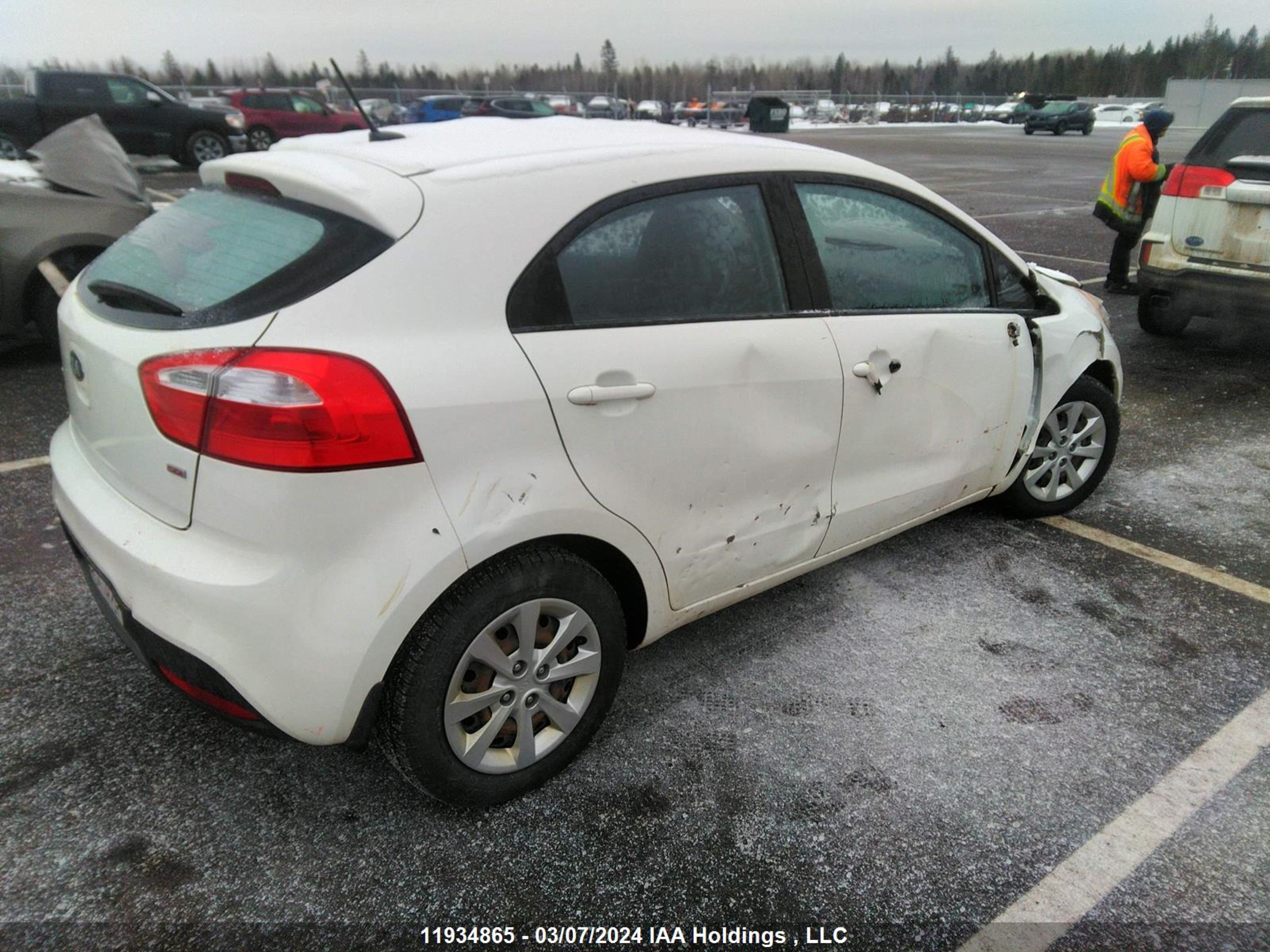 Photo 3 VIN: KNADM5A31D6852059 - KIA RIO 