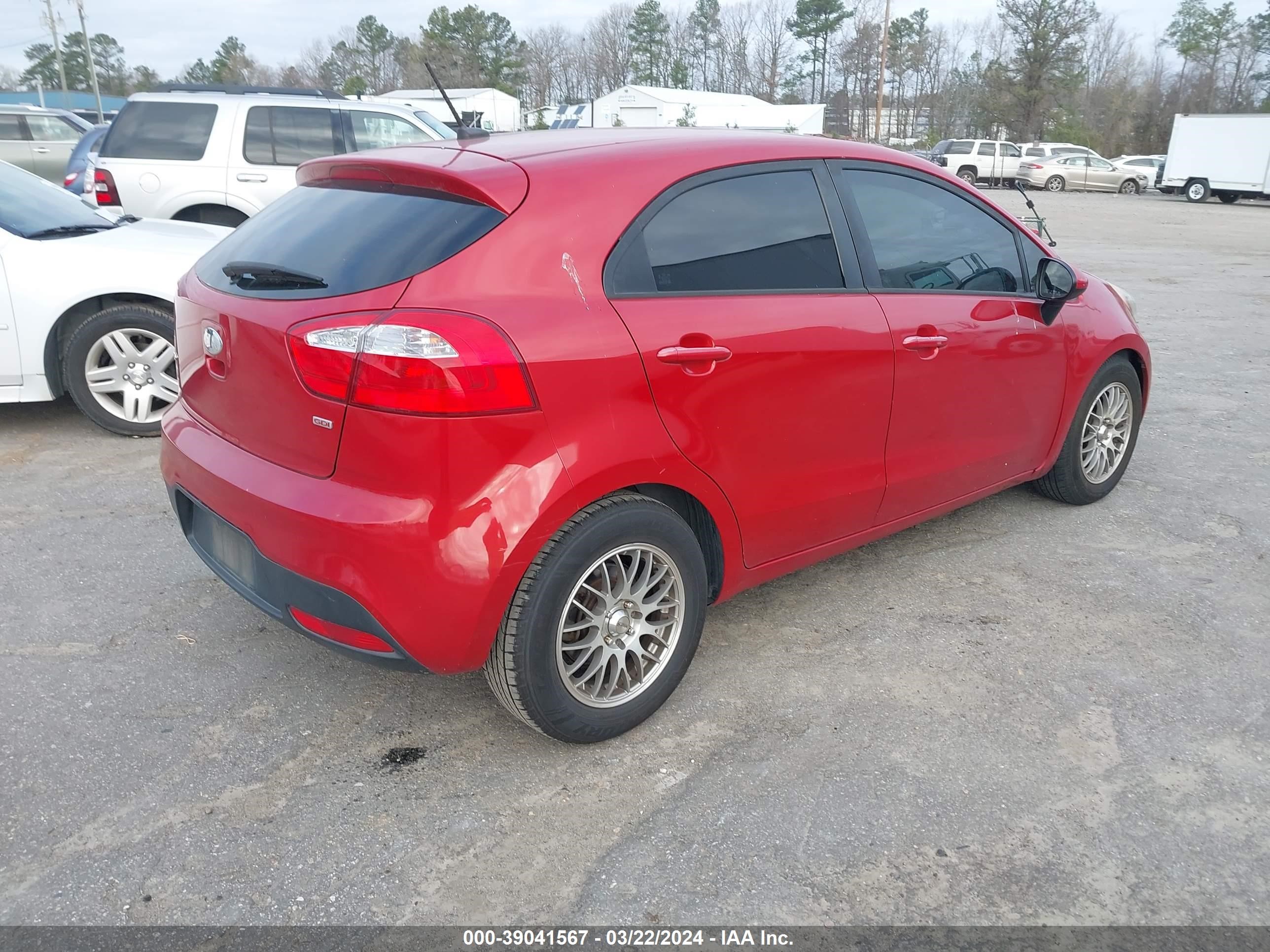 Photo 3 VIN: KNADM5A31E6413638 - KIA RIO 