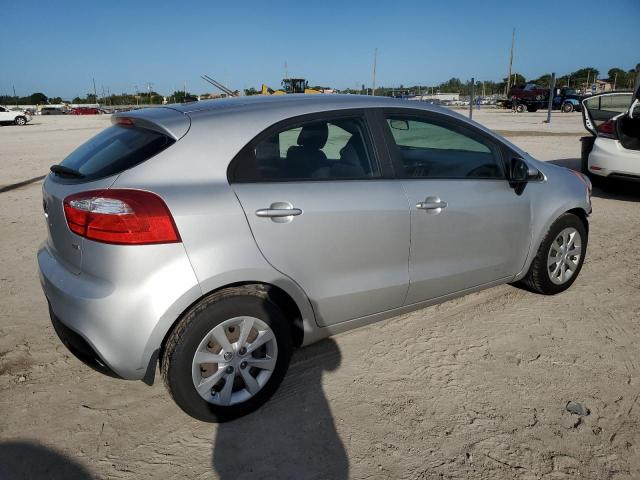 Photo 2 VIN: KNADM5A33D6235584 - KIA RIO 