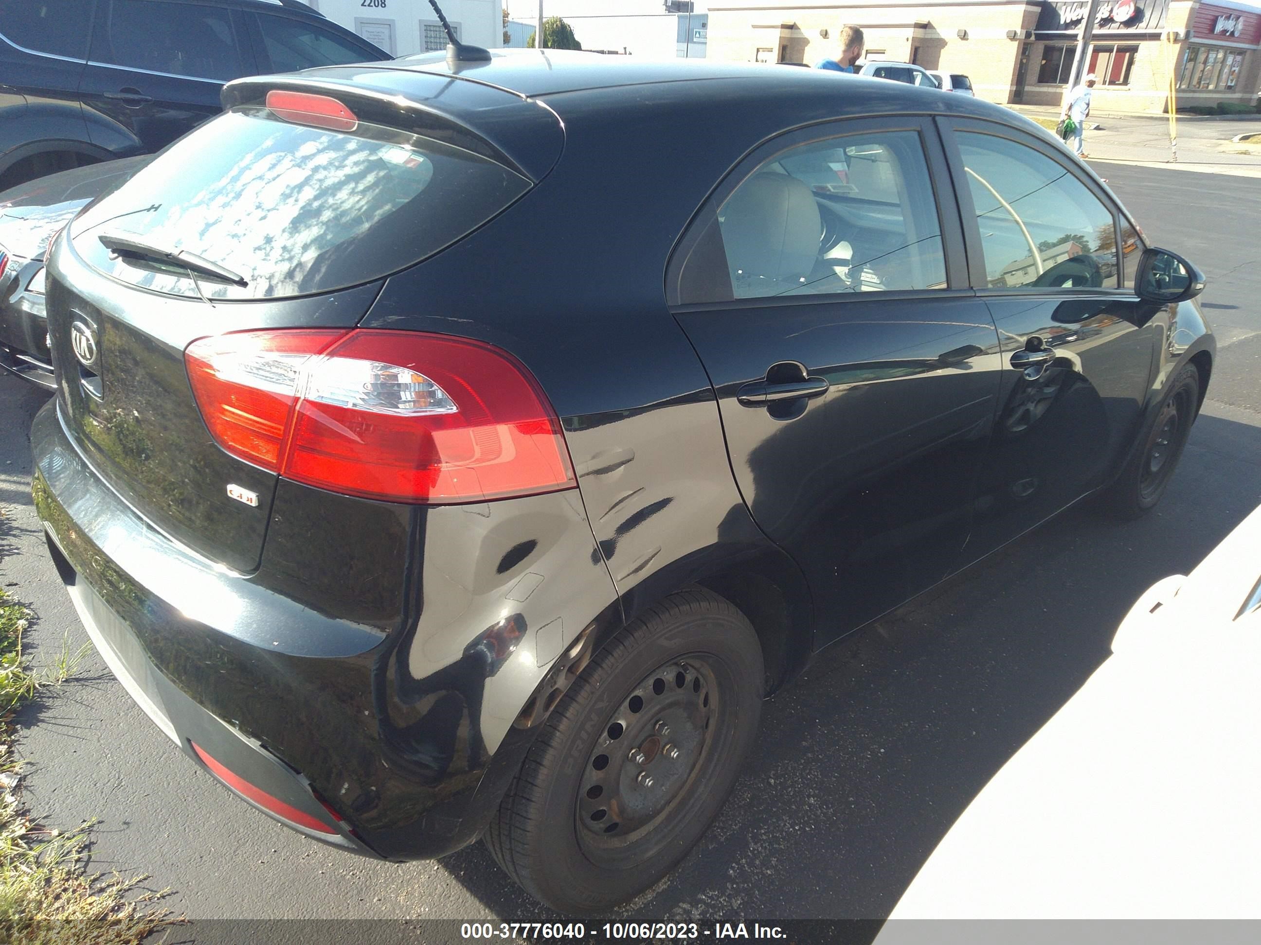 Photo 3 VIN: KNADM5A34D6319199 - KIA RIO 