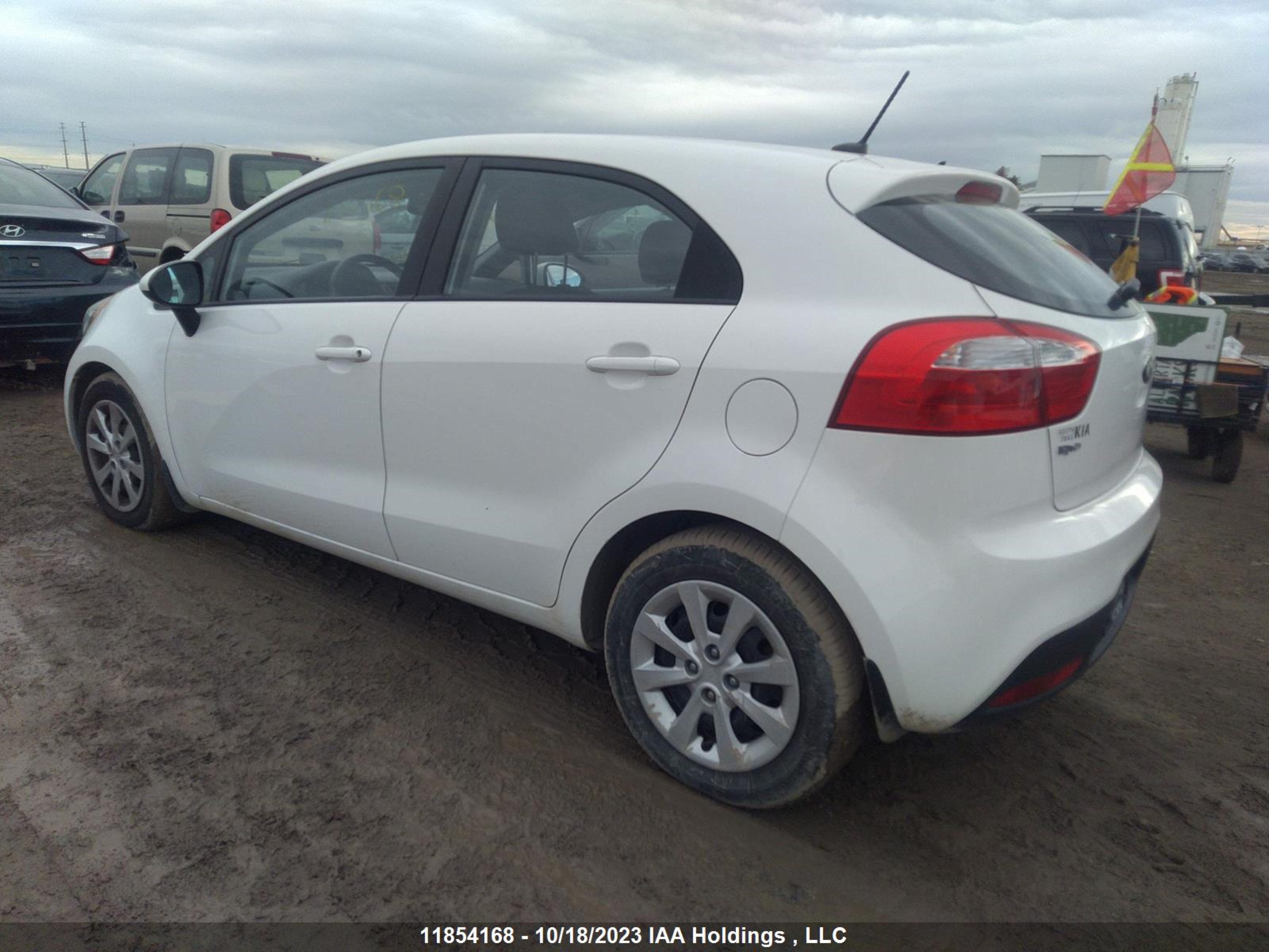 Photo 2 VIN: KNADM5A34D6872094 - KIA RIO 