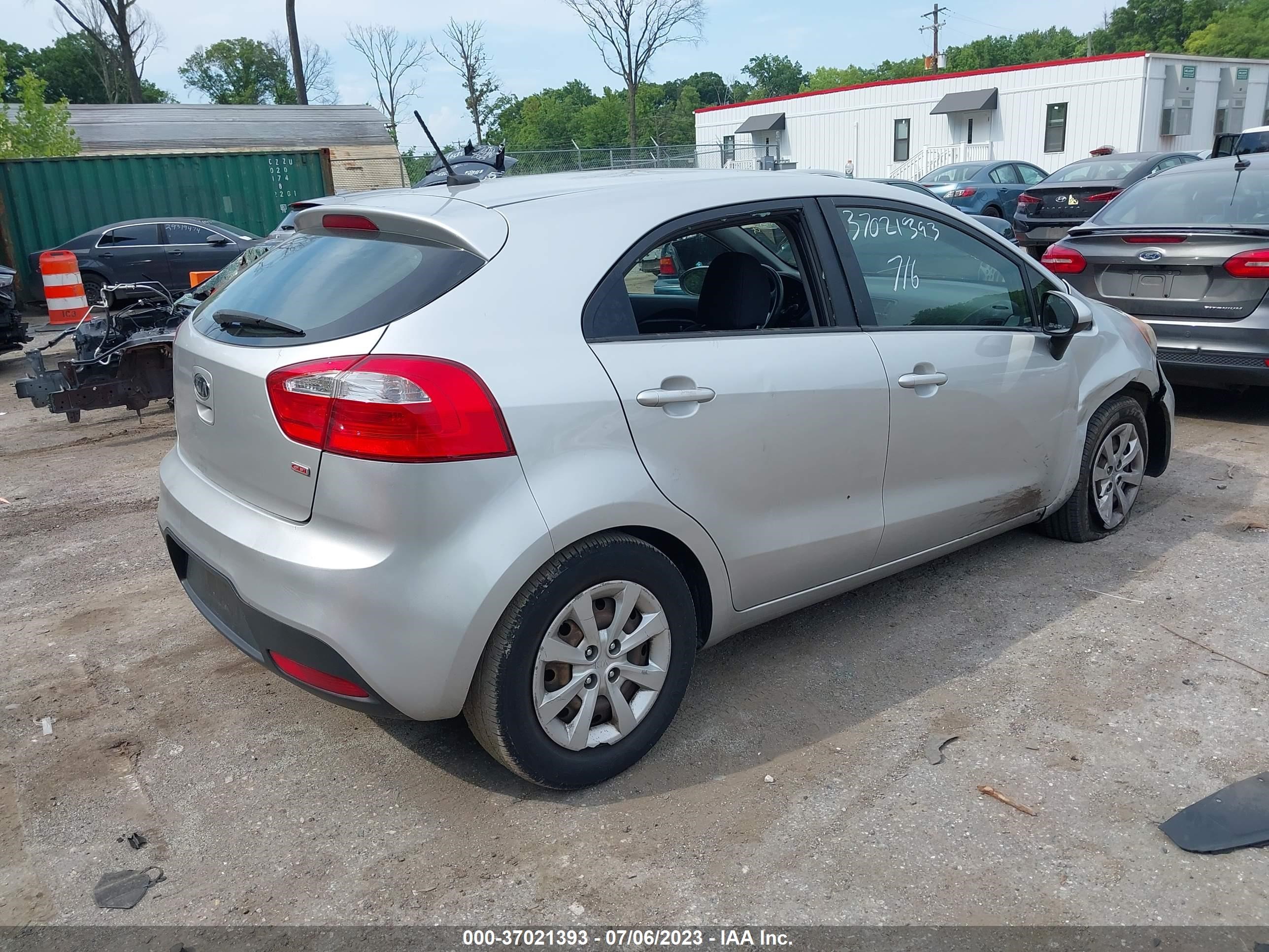 Photo 3 VIN: KNADM5A35D6105760 - KIA RIO 