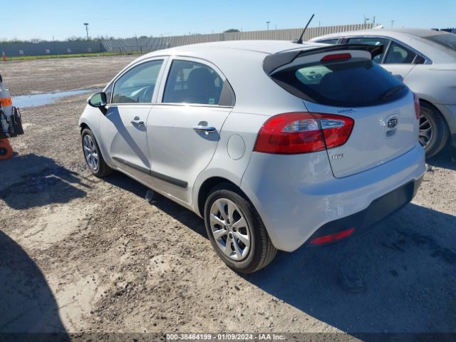 Photo 2 VIN: KNADM5A38C6015257 - KIA RIO5 