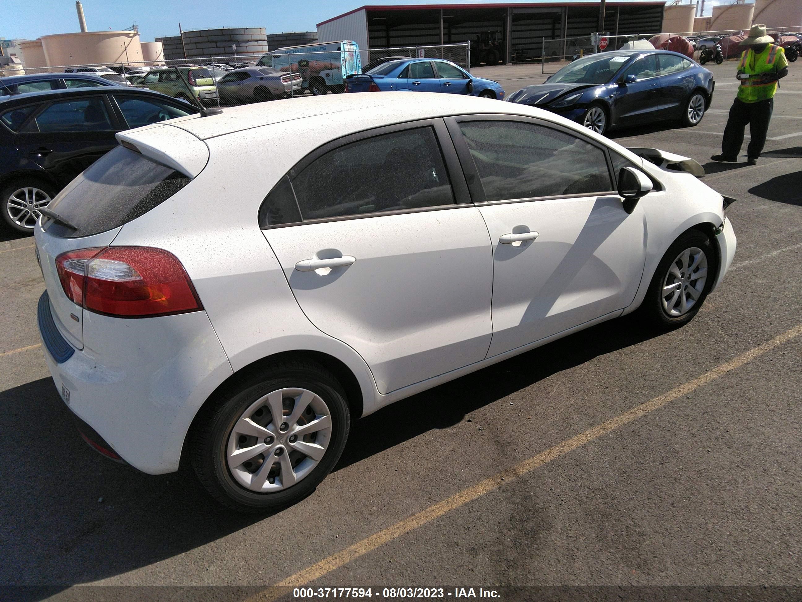 Photo 3 VIN: KNADM5A39D6131343 - KIA RIO 