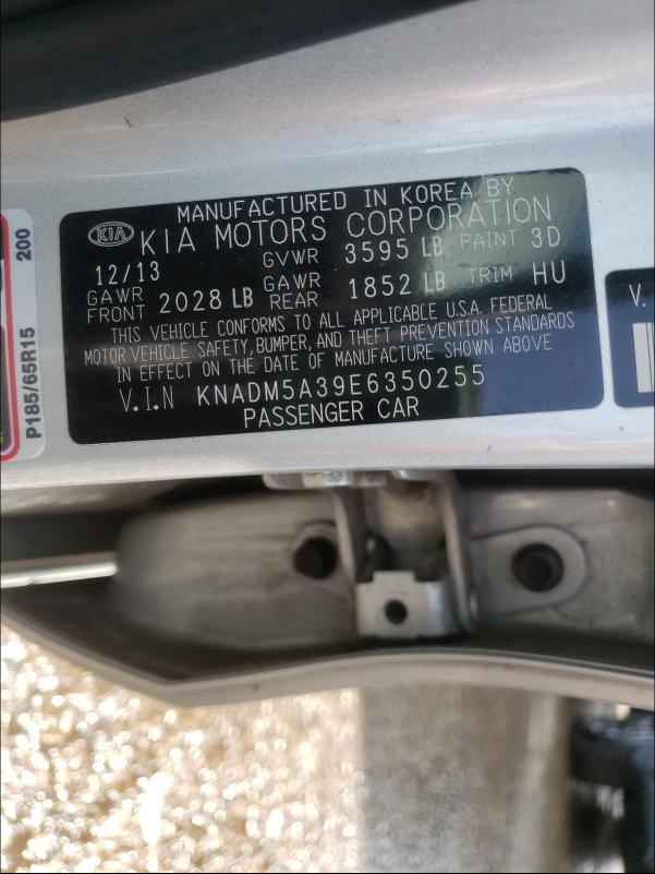 Photo 9 VIN: KNADM5A39E6350255 - KIA RIO LX 