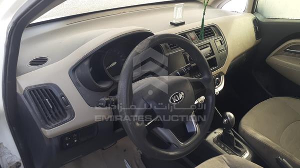 Photo 9 VIN: KNADN4122D6170371 - KIA RIO 