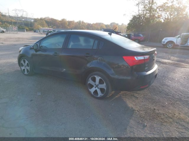 Photo 2 VIN: KNADN4A32F6458581 - KIA RIO 