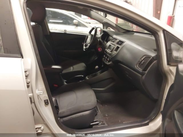 Photo 4 VIN: KNADN4A33E6354132 - KIA RIO 