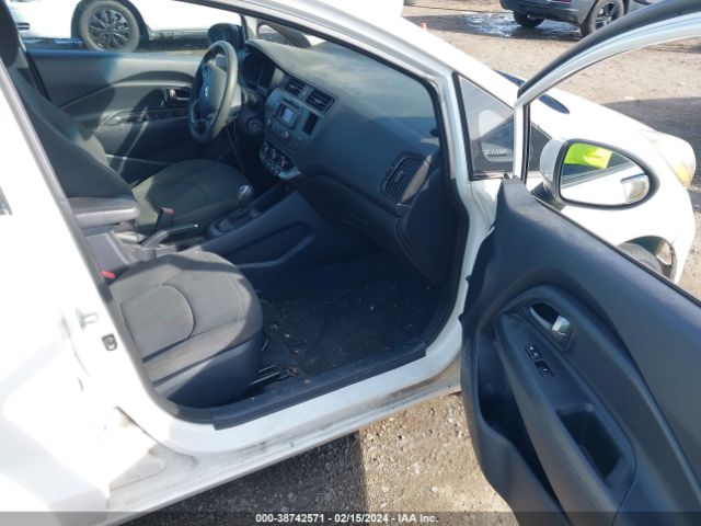 Photo 4 VIN: KNADN4A35D6169823 - KIA RIO 