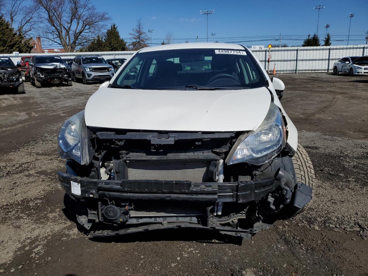 Photo 4 VIN: KNADN4A35F6457070 - KIA RIO 