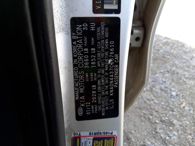 Photo 9 VIN: KNADN4A37C6076610 - KIA RIO EX 