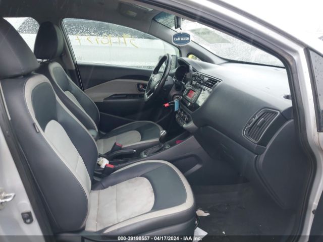 Photo 4 VIN: KNADN4A39G6578539 - KIA RIO 