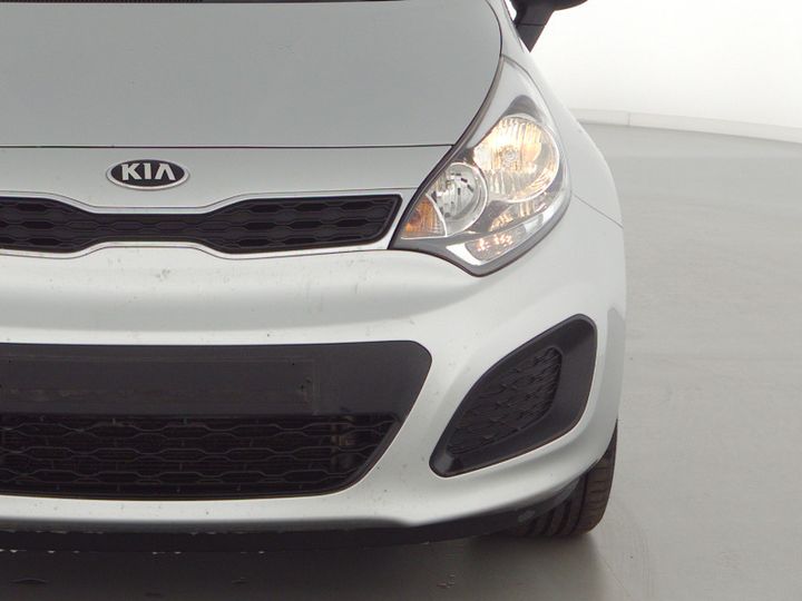 Photo 9 VIN: KNADN511AE6888170 - KIA RIO (INZAHLUNGNAHME MWST. NICHT AUSWEISBAR) 