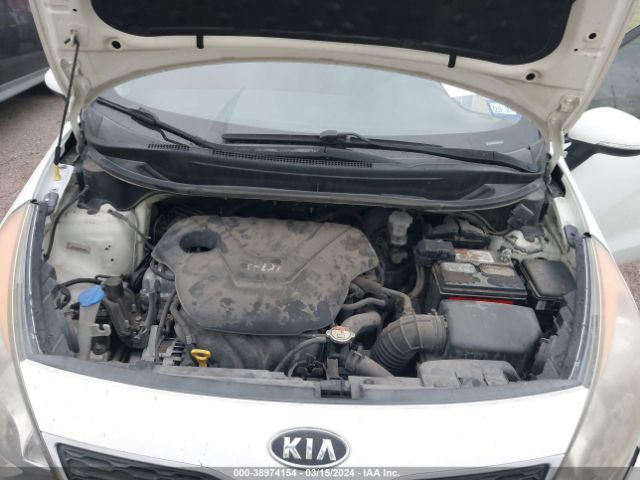 Photo 9 VIN: KNADN5A30C6095375 - KIA RIO5 