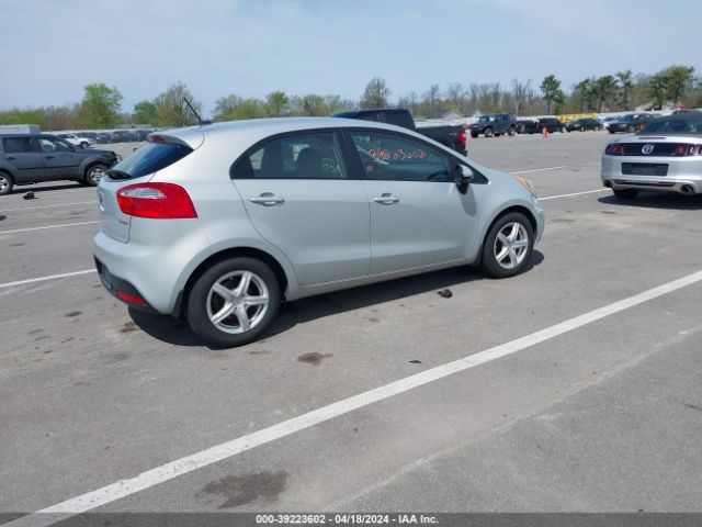 Photo 3 VIN: KNADN5A33D6203764 - KIA RIO 