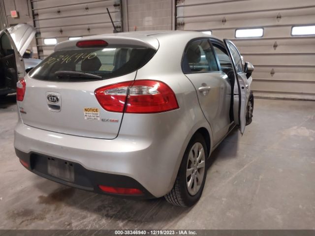 Photo 3 VIN: KNADN5A35C6027136 - KIA RIO5 