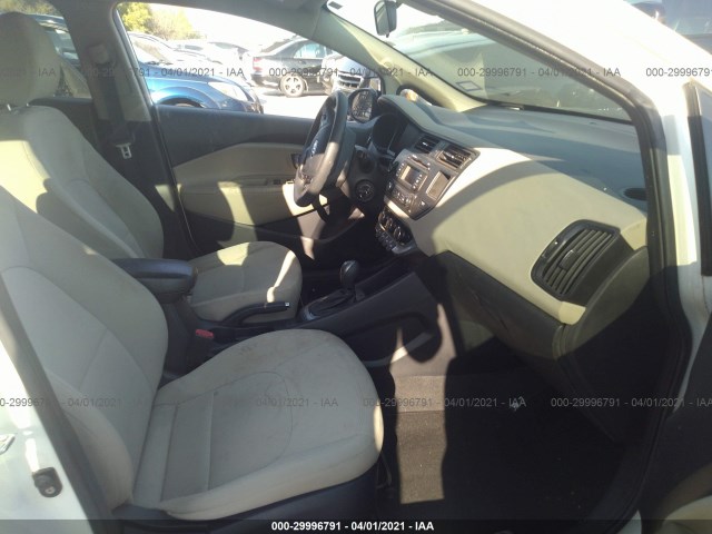 Photo 4 VIN: KNADN5A35C6070391 - KIA RIO 